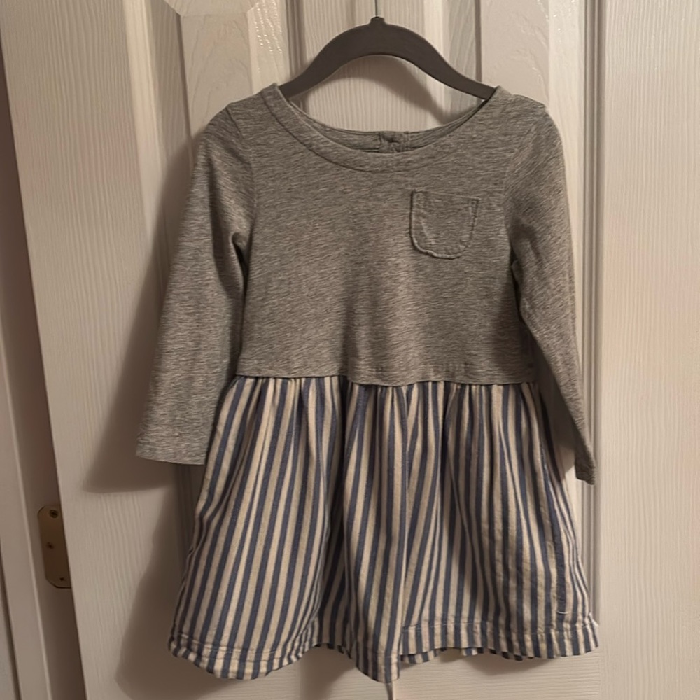 Toddler Girls Baby Gap Gray and Striped Dress Size 3
